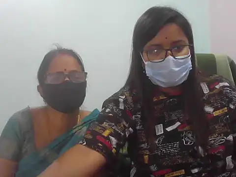 Snapshot of gyanvi1 chatting on 01-13-25, 07:11 gyanvi1 online show from 01-13-25, 07:11