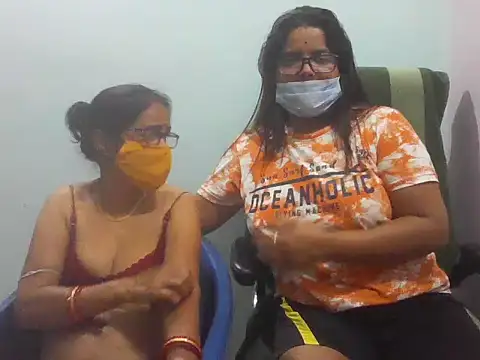 Snapshot of gyanvi1 chatting on 02-01-25, 02:13 gyanvi1 online show from 02-01-25, 02:13