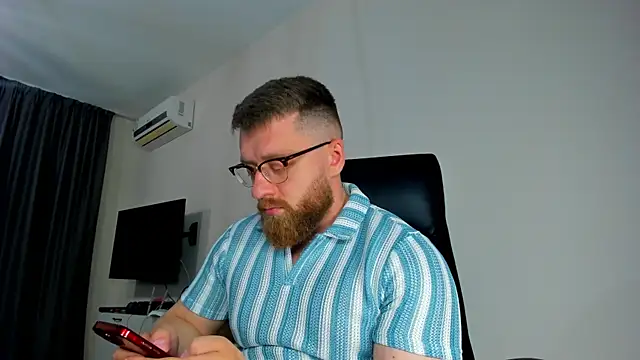 Findom guy online show from 04-29-26, 05:17