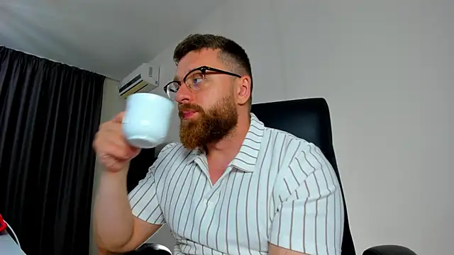 Findom guy online show from 05-05-26, 06:27
