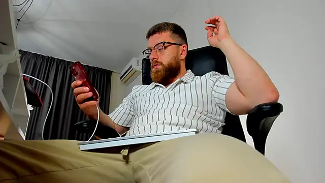 Findom guy online show from 05-09-26, 06:02