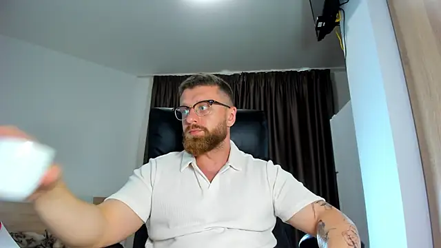 Findom guy online show from 06-16-26, 03:14