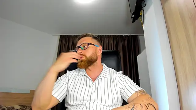 Findom guy online show from 06-17-26, 03:35
