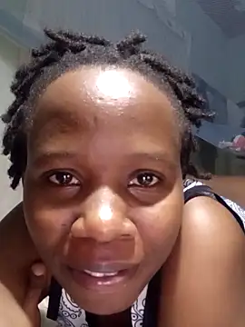 Queentesi online show from 02-15-25, 05:28