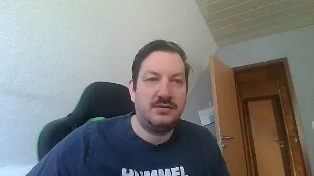 Golffahrer1982 online show from 05-21-26, 09:16