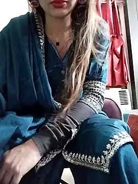 Noor Darliing online show from 04-30-26, 03:29