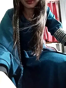 Noor Darliing online show from 04-30-26, 08:57