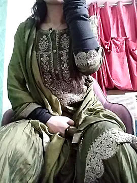 Noor Darliing online show from 05-11-26, 03:29