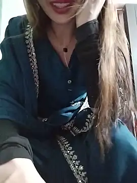 Noor Darliing online show from 06-17-26, 04:08