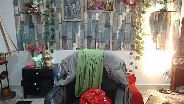 Snapshot of KarimaSarabe chatting on 09-29-25, 09:08 KarimaSarabe online show from 09-29-25, 09:08