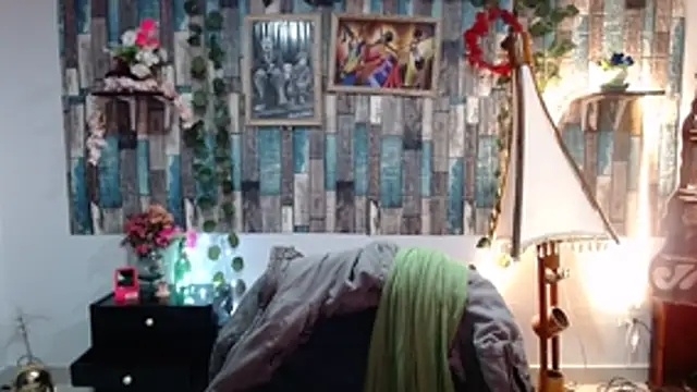 Snapshot of KarimaSarabe chatting on 10-27-25, 09:08 KarimaSarabe online show from 10-27-25, 09:08