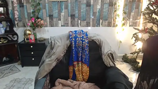 KarimaSarabe online show from 12-04-25, 09:23