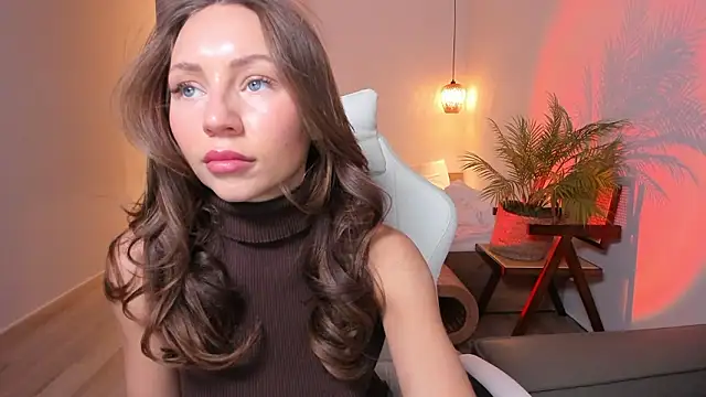 LilyRaisa online show from 02-09-26, 03:21