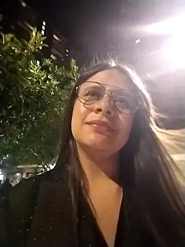 Snapshot of emily_adams01 chatting on 03-08-26, 03:21 emily adams01 online show from 03-08-26, 03:21