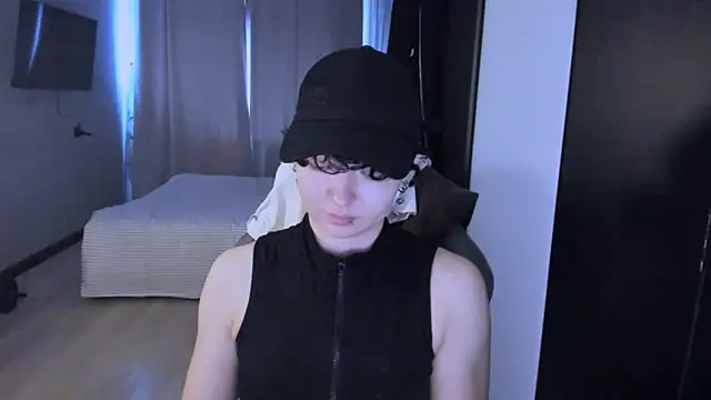 MiraiiTae online show from 12-02-24, 09:24