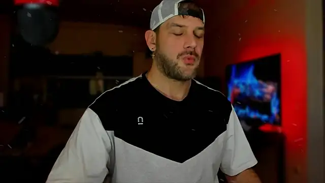 LexXHardy online show from 12-30-24, 09:05