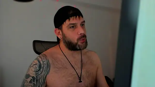 LexXHardy online show from 01-21-25, 01:54