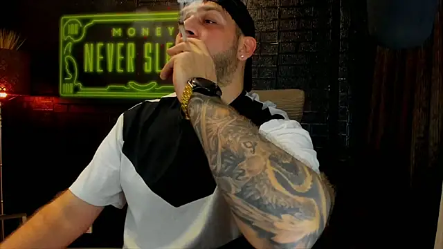 LexXHardy online show from 02-06-25, 06:02