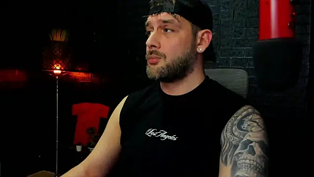 LexXHardy online show from 03-14-25, 03:26