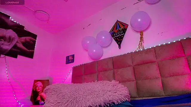  sex mia online show from 10-05-25, 07:12