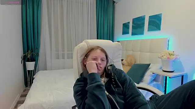 Kathlyn  Heath online show from 02-14-25, 07:23