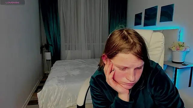 Kathlyn  Heath online show from 03-09-25, 09:46