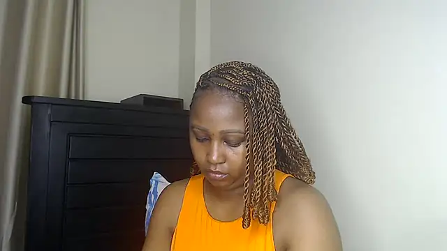 NIKKIE LOVE online show from 05-07-26, 09:53