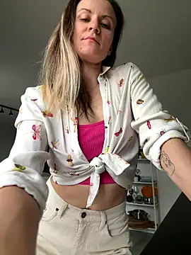Snapshot of MissAgatha chatting on 12-06-24, 10:27 MissAgatha online show from 12-06-24, 10:27