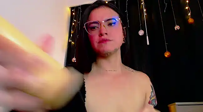 Snapshot of Isa_Maiden1 chatting on 12-11-24, 07:31 Isa Maiden1 online show from 12-11-24, 07:31