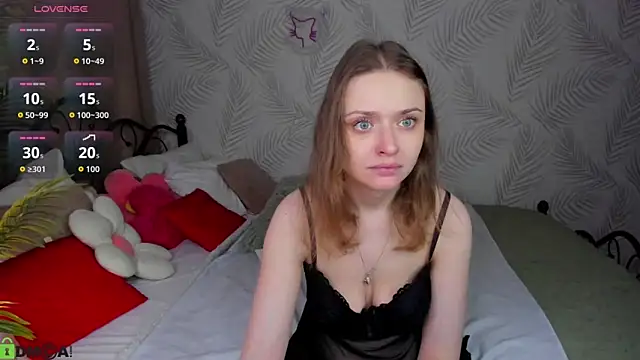 Snapshot of Linda_Bryant chatting on 03-07-26, 01:02 Linda Bryant online show from 03-07-26, 01:02