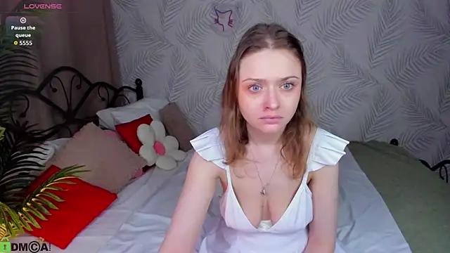 Snapshot of Linda_Bryant chatting on 03-15-26, 12:49 Linda Bryant online show from 03-15-26, 12:49