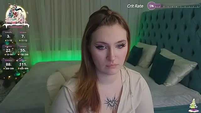 Snapshot of _Chlo__e chatting on 01-05-25, 01:56 Chlo e online show from 01-05-25, 01:56