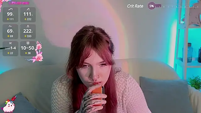Snapshot of _Chlo__e chatting on 01-25-25, 01:10 Chlo e online show from 01-25-25, 01:10
