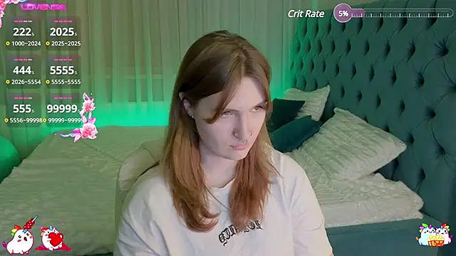 Snapshot of _Chlo__e chatting on 02-04-25, 01:23 Chlo e online show from 02-04-25, 01:23