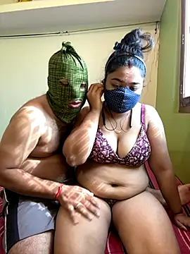 Snapshot of hotty_Sexy-couple chatting on 09-19-25, 03:19 hotty Sexy-couple online show from 09-19-25, 03:19