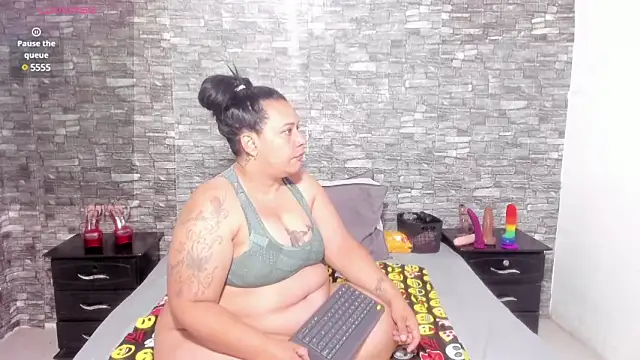 Sofie-Storm online show from 01-31-25, 10:20