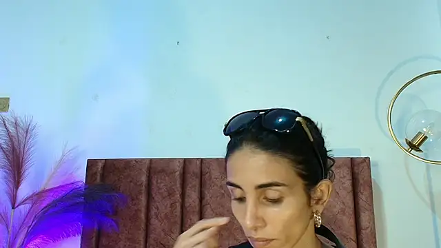 Snapshot of Nina_Cavaali chatting on 09-20-25, 06:20 Nina Cavaali online show from 09-20-25, 06:20