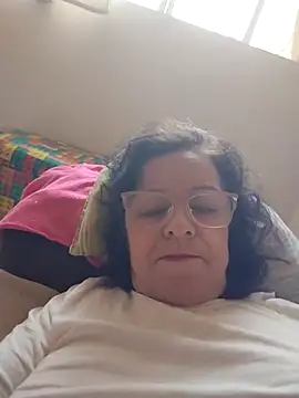 Snapshot of mariy522 chatting on 10-04-25, 10:57 mariy522 online show from 10-04-25, 10:57