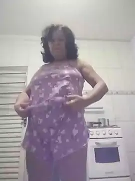 Snapshot of mariy522 chatting on 10-14-25, 10:43 mariy522 online show from 10-14-25, 10:43