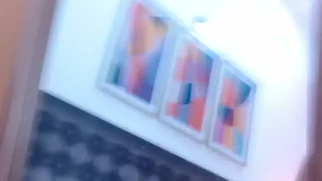 Snapshot of sandra_20 chatting on 10-03-25, 11:40 sandra 20 online show from 10-03-25, 11:40