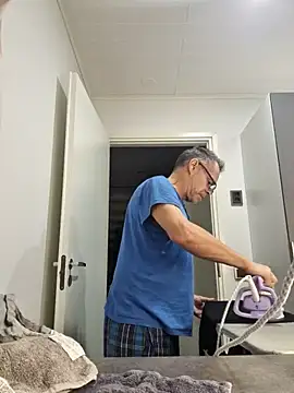 DarrenSullivanSlut online show from 12-03-25, 08:00