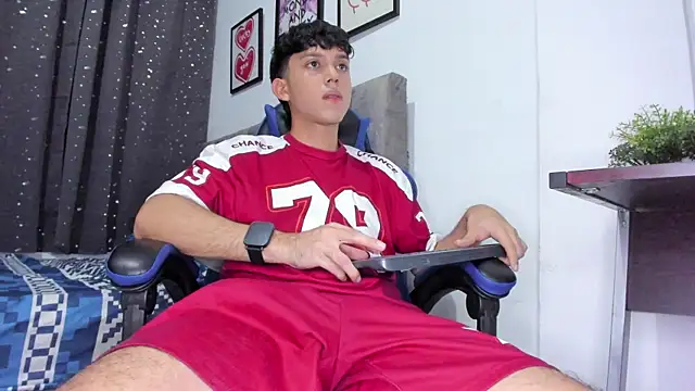 The skinnyguys online show from 11-17-25, 10:26