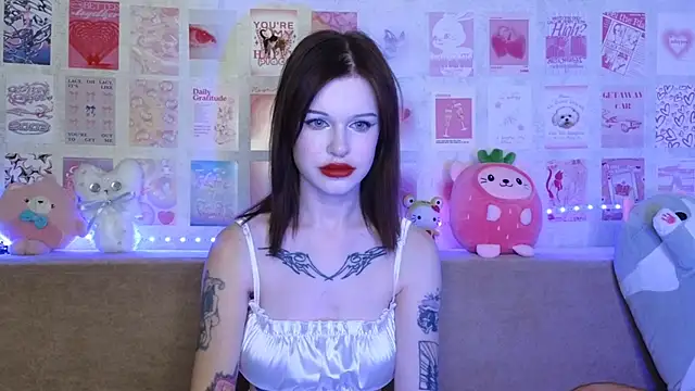LisaDenvinn online show from 12-11-24, 06:14