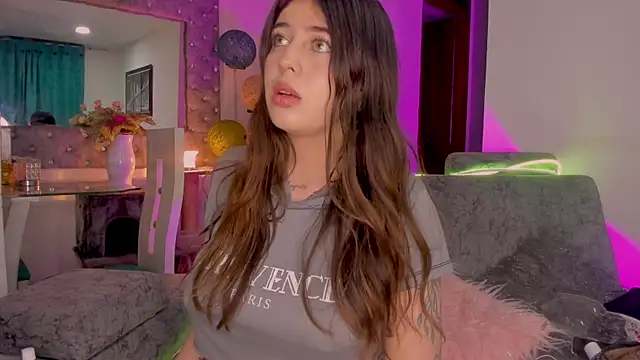 zoe kittylove online show from 11-06-25, 03:18