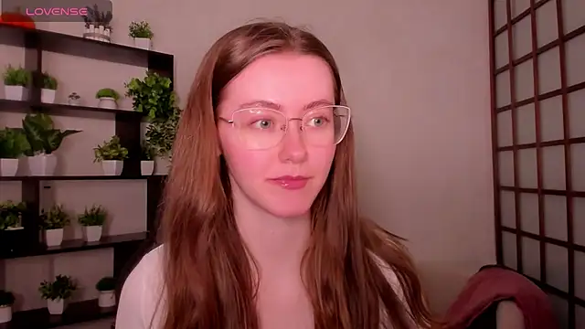 KateCuddle online show from 05-14-26, 02:07
