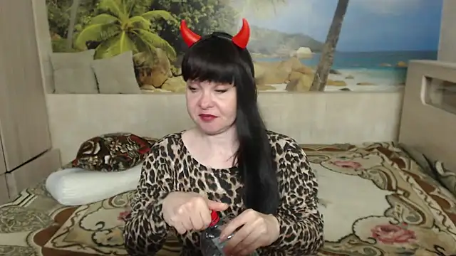 Snapshot of Aphelandra chatting on 05-31-26, 06:09 Aphelandra online show from 05-31-26, 06:09