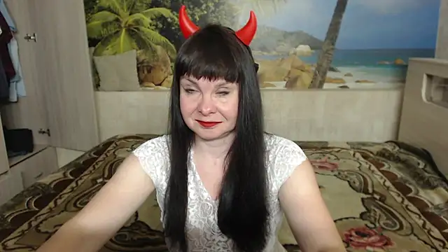 Snapshot of Aphelandra chatting on 06-29-26, 08:20 Aphelandra online show from 06-29-26, 08:20