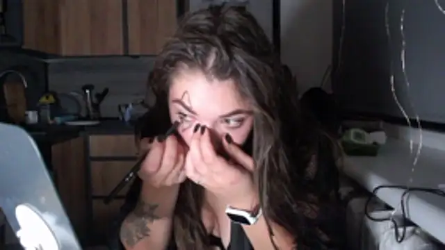 delightful sofi online show from 10-31-25, 09:27