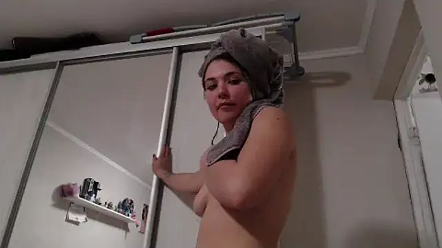 Snapshot of delightful_sofi chatting on 02-25-26, 05:33 delightful sofi online show from 02-25-26, 05:33