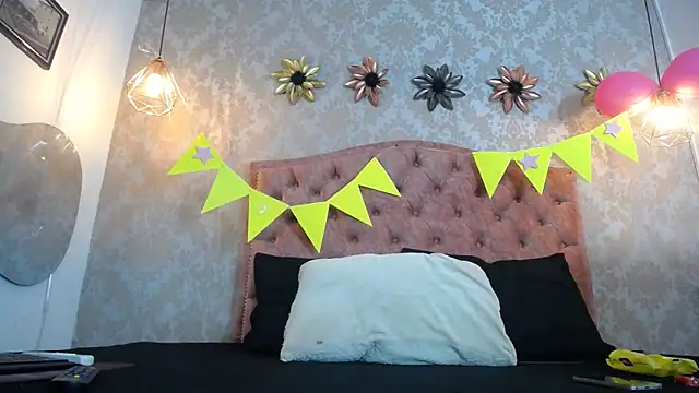 SHARICK GRECO online show from 09-25-25, 12:09